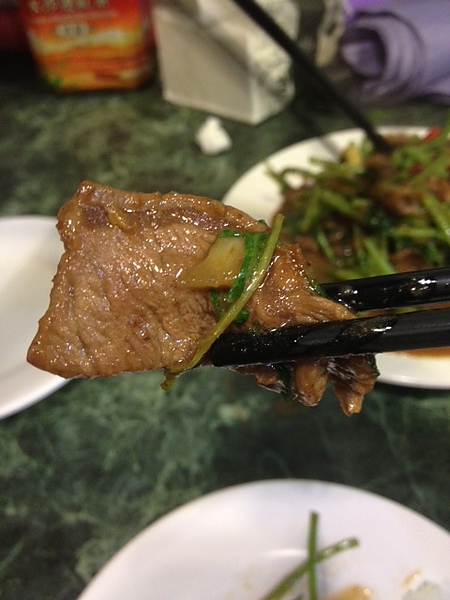 空心菜牛肉 酒加菜.jpg