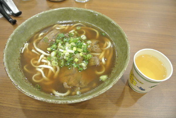 一碗牛肉麵：【小食記】中壢，一碗牛肉麵