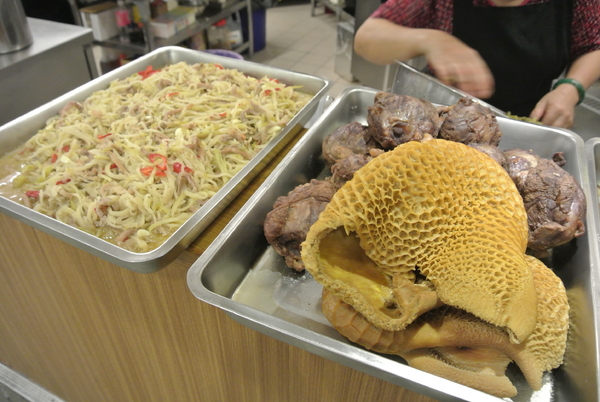 一碗牛肉麵：【小食記】中壢，一碗牛肉麵