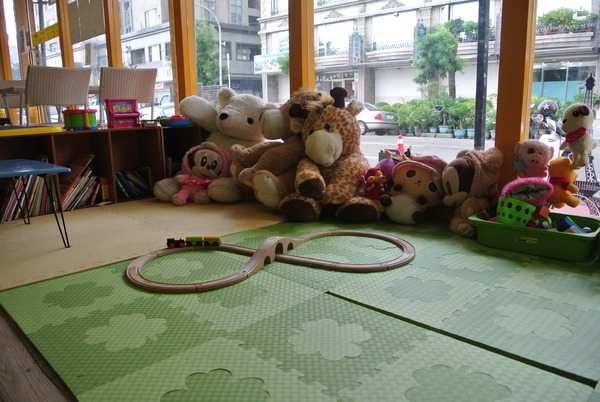 Lok Burger樂漢堡美式主題餐廳：【17Life團購卷】桃園中壢，Lok Burger樂漢堡