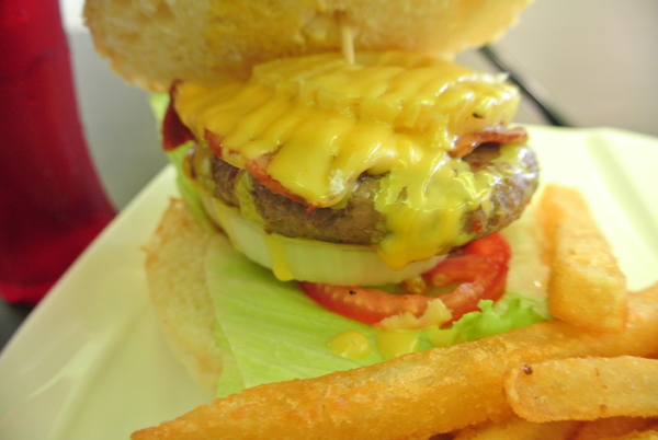 Lok Burger樂漢堡美式主題餐廳：【17Life團購卷】桃園中壢，Lok Burger樂漢堡