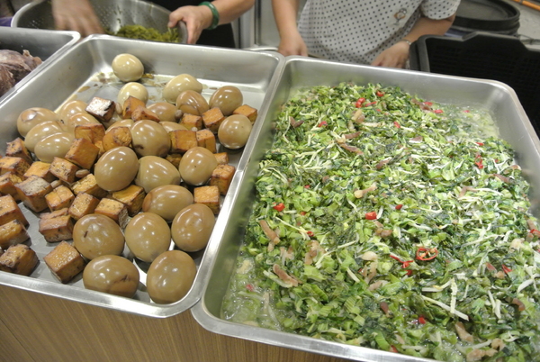 一碗牛肉麵：【小食記】中壢，一碗牛肉麵