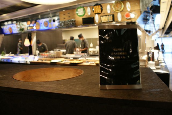 京站饗食天堂及信義區夜遊 011.jpg