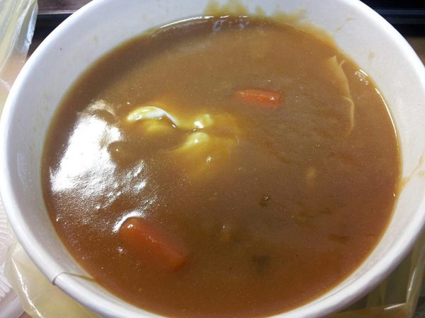 蘭花亭:【台中東海】蘭花亭-滑嫩又香濃的咖哩蛋包飯