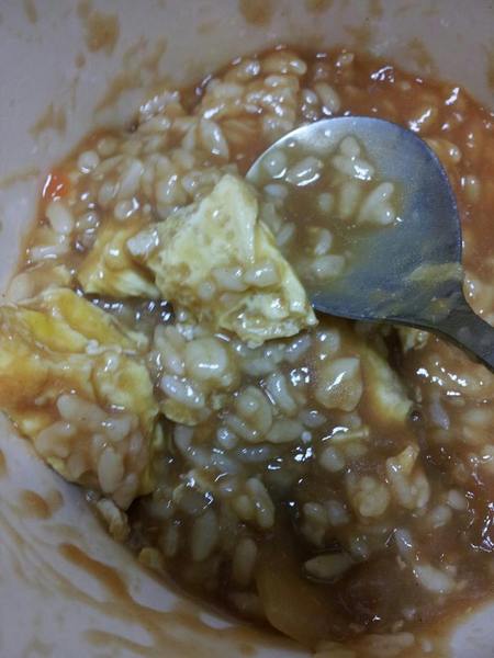 蘭花亭:【台中東海】蘭花亭-滑嫩又香濃的咖哩蛋包飯