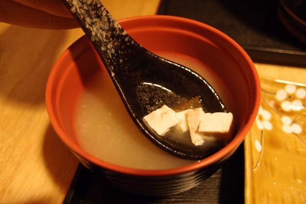 老地方：【台中東海】老地方－簡單樸素的居酒屋（？）