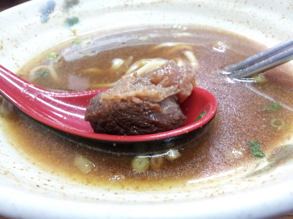 潭子牛家莊:【台中潭子】潭子牛家莊-肉多又好軟嫩啊!