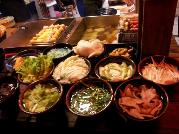 老舖關東宅:【台中東海】老舖關東宅 冷冷的冬天來一碗暖呼呼的湯吧