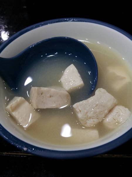 九州拉麵:【台中逢甲】九州拉麵-超平價又好吃的白拉麵只要65喔 !