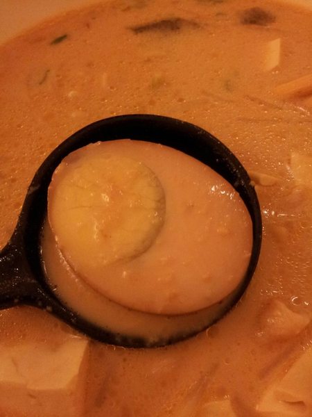 味之初拉麵((東海總店))：【台中東海】味之初拉麵　湯頭濃郁麵條Ｑ，但食量大可能吃不飽