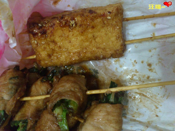 微笑碳烤:士林夜市之 ★★中秋夜忙到笑不出來的★★ 【微笑碳烤】 & 【蕭記碳烤】