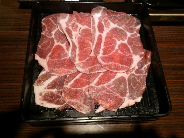 本沐食堂：【本沐食堂壽喜燒】吃到飽