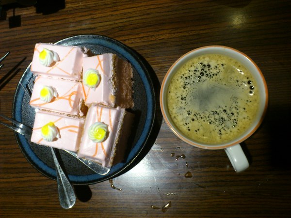 本沐食堂：【本沐食堂壽喜燒】吃到飽