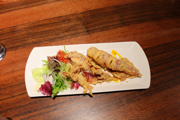 薄多義：[台南]燈光美氣氛佳new人氣餐廳