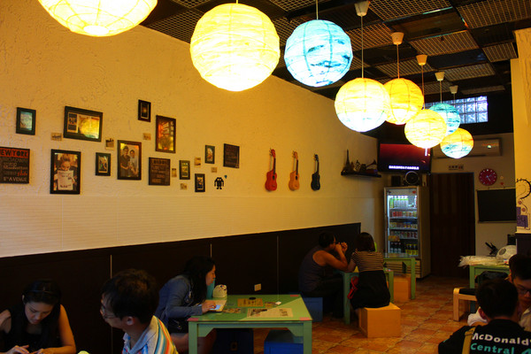 炸去啃：[高雄] 紅酒義式鹹酥雞 炸去啃顛覆想像