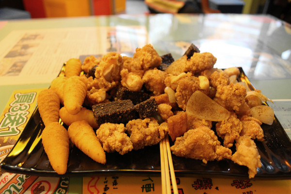 炸去啃：[高雄] 紅酒義式鹹酥雞 炸去啃顛覆想像