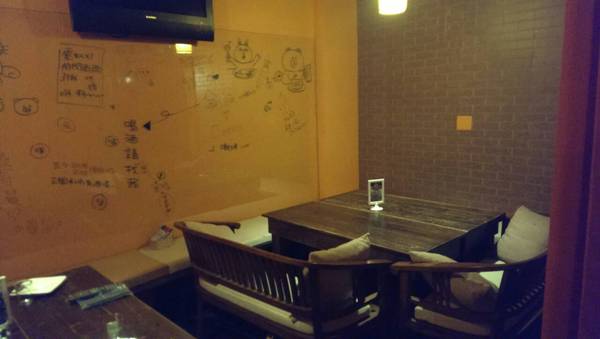 胖布希美墨碳燒 PALM BUSH:口碑卷5--上周聽完綠園道爵士音樂節後渾身搖擺放鬆的風格延續下來,接著來