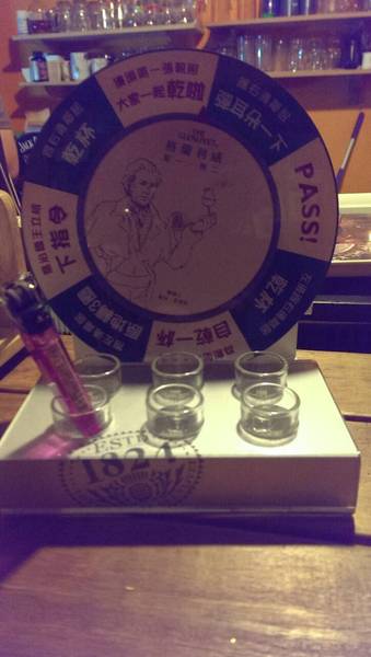 胖布希美墨碳燒 PALM BUSH:口碑卷5--上周聽完綠園道爵士音樂節後渾身搖擺放鬆的風格延續下來,接著來