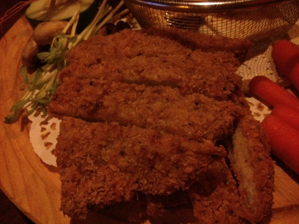 胖布希美墨碳燒 PALM BUSH:口碑卷5--上周聽完綠園道爵士音樂節後渾身搖擺放鬆的風格延續下來,接著來