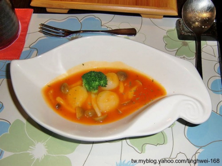 瑤池宴 仙蔬創作料理：「瑤池宴」精緻素食套餐 - 麻姑獻壽(主餐-齊天封侯)嚐鮮試吃～