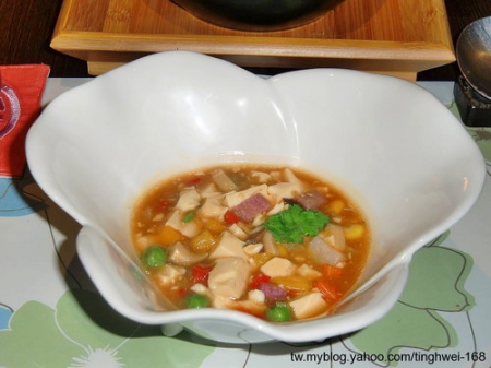 瑤池宴 仙蔬創作料理：「瑤池宴」精緻素食套餐 - 麻姑獻壽(主餐-齊天封侯)嚐鮮試吃～