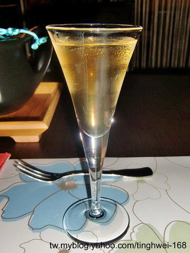 瑤池宴 仙蔬創作料理：「瑤池宴」精緻素食套餐 - 麻姑獻壽(主餐-齊天封侯)嚐鮮試吃～