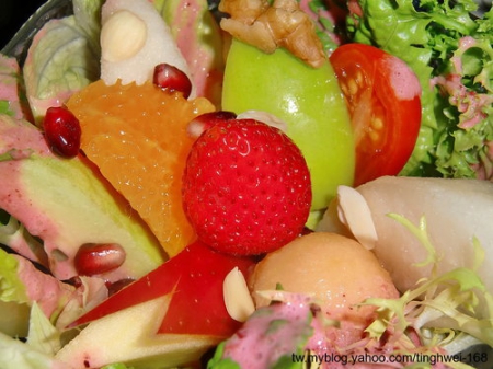 瑤池宴 仙蔬創作料理：「瑤池宴」精緻素食套餐 - 麻姑獻壽(主餐-齊天封侯)嚐鮮試吃～