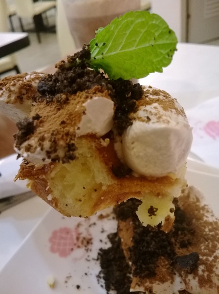 玻爾鬆餅(板橋莒光店):CP滿點!小巷中的比利時風情~玻爾列日~