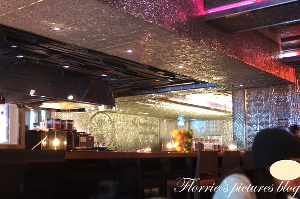 333 Restaurant & Bar:台北松山區美食~HOTEL QUOTE Taipei--333 Restaurant & Bar~來杯調酒微醺一下吧