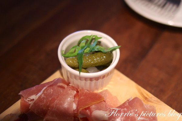 333 Restaurant & Bar:台北松山區美食~HOTEL QUOTE Taipei--333 Restaurant & Bar~來杯調酒微醺一下吧