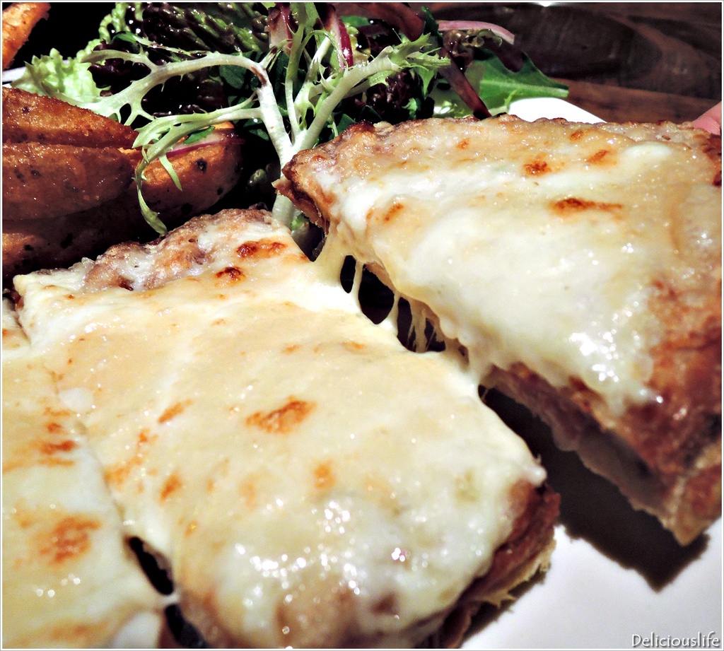 焗烤格魯耶起司燻火腿三明治260-3