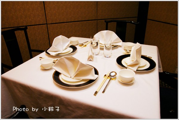 六福皇宮-頤園:六福皇宮-頤園~慈禧最愛「豪華海陸菊花鍋」