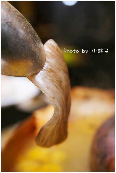 六福皇宮-頤園:六福皇宮-頤園~慈禧最愛「豪華海陸菊花鍋」