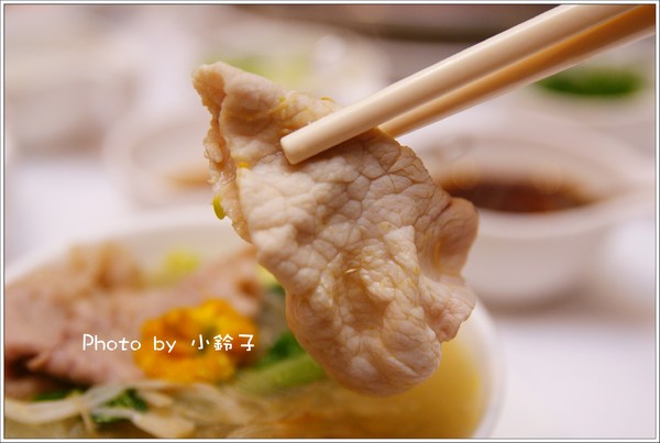 六福皇宮-頤園:六福皇宮-頤園~慈禧最愛「豪華海陸菊花鍋」