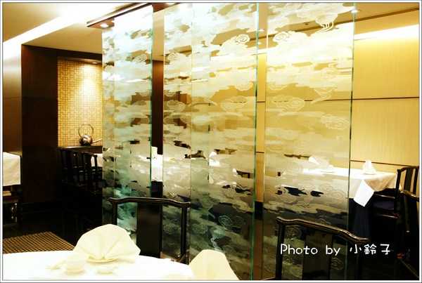 六福皇宮-頤園:六福皇宮-頤園~慈禧最愛「豪華海陸菊花鍋」