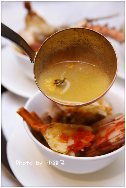 六福皇宮-頤園:六福皇宮-頤園~慈禧最愛「豪華海陸菊花鍋」