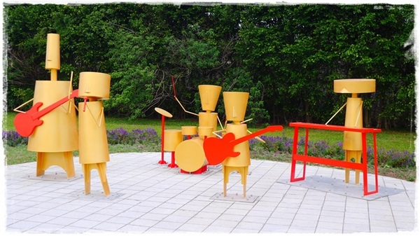 古亭河濱公園:【台北◍•ᴗ•◍情人節約會景點】景點・古亭河濱公園浪漫夜拍✯捷運公館站|婚紗造景主題公園,越夜越浪漫