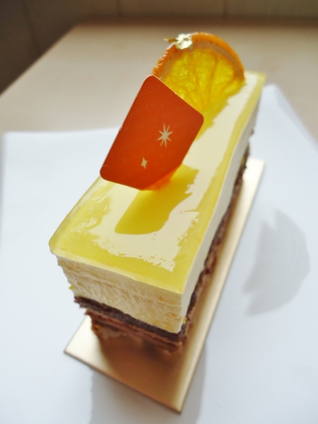 貝爵妮法式點心坊Belle Journee:【台中蛋糕甜點】 吃了令人舒服的〞舒芙蕾〞~~貝爵妮 之 母親節快樂!