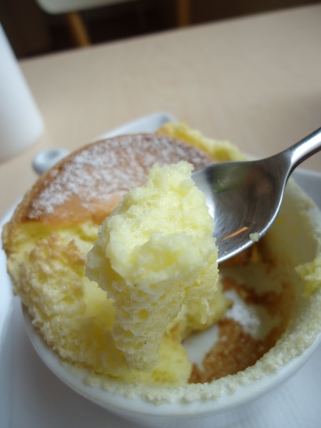 貝爵妮法式點心坊Belle Journee:【台中蛋糕甜點】 吃了令人舒服的〞舒芙蕾〞~~貝爵妮 之 母親節快樂!