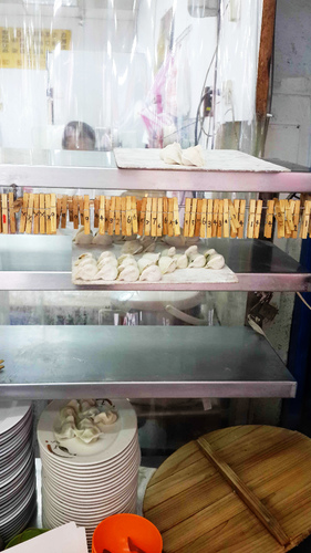 阿亮餃子館:【羽諾食記】南機場夜市~阿亮餃子館