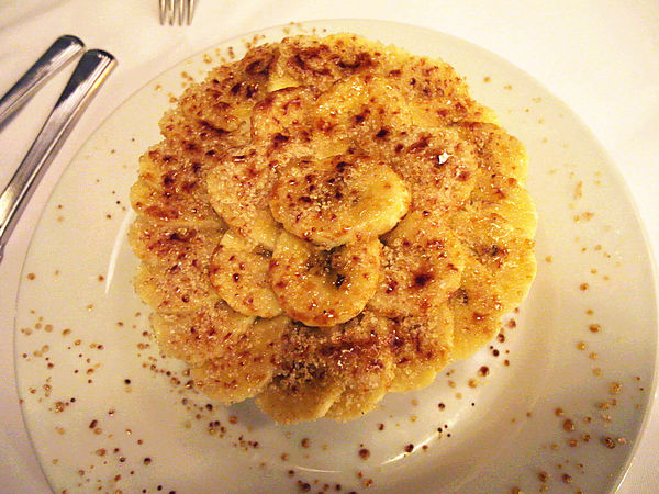 茹絲葵經典牛排之家(民生店):【松山】茹絲葵經典牛排之家。每年生日一定要吃