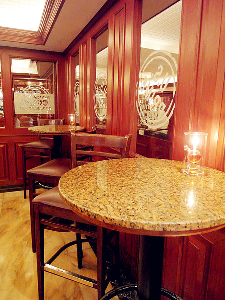 茹絲葵經典牛排之家(民生店):【松山】茹絲葵經典牛排之家。每年生日一定要吃