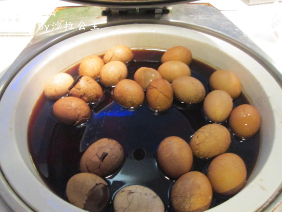 精彩火鍋(台北南京店):精彩火鍋涮涮鍋吃到飽(捷運:南京東路站)台北小巨蛋旁