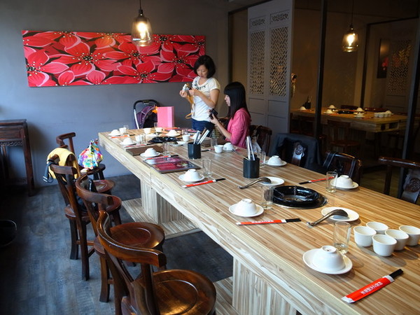 何善之紫銅鍋精緻涮肉(復興店)：＜台北｜松山｜火鍋＞寒流來襲～暖暖鴛鴦鍋豋場（酸菜白肉鍋＆麻辣鍋）