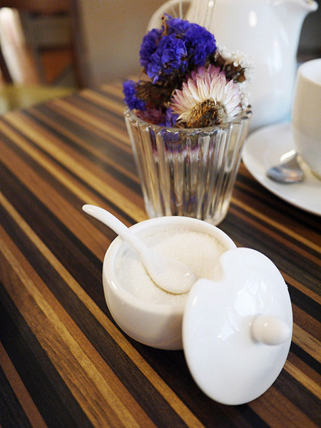 HANA momo Cafe：造訪Hana MOMO店～開始有鹹點和簡餐可選擇喲！