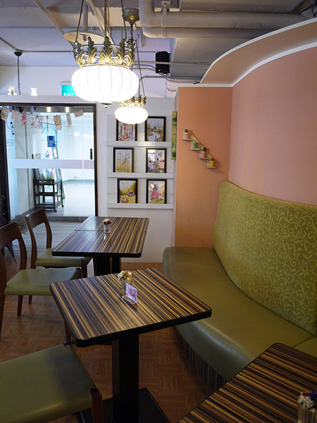 HANA momo Cafe：造訪Hana MOMO店～開始有鹹點和簡餐可選擇喲！