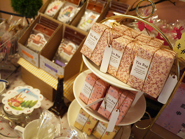 HANA momo Cafe：造訪Hana MOMO店～開始有鹹點和簡餐可選擇喲！