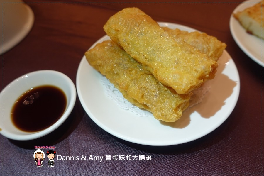 20161119《台北港式飲茶推薦》華漾大飯店-中崙店 手推點心車。選擇多口味道地︱捷運忠孝復興站美食（影片） (13).jpg