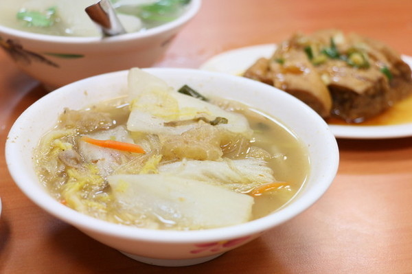 黃記滷肉飯 (11)