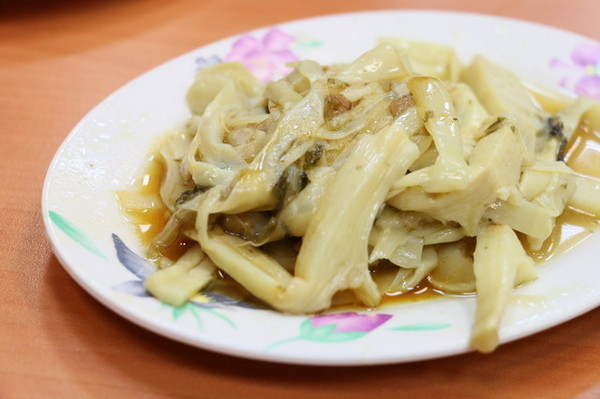 黃記滷肉飯 (12)